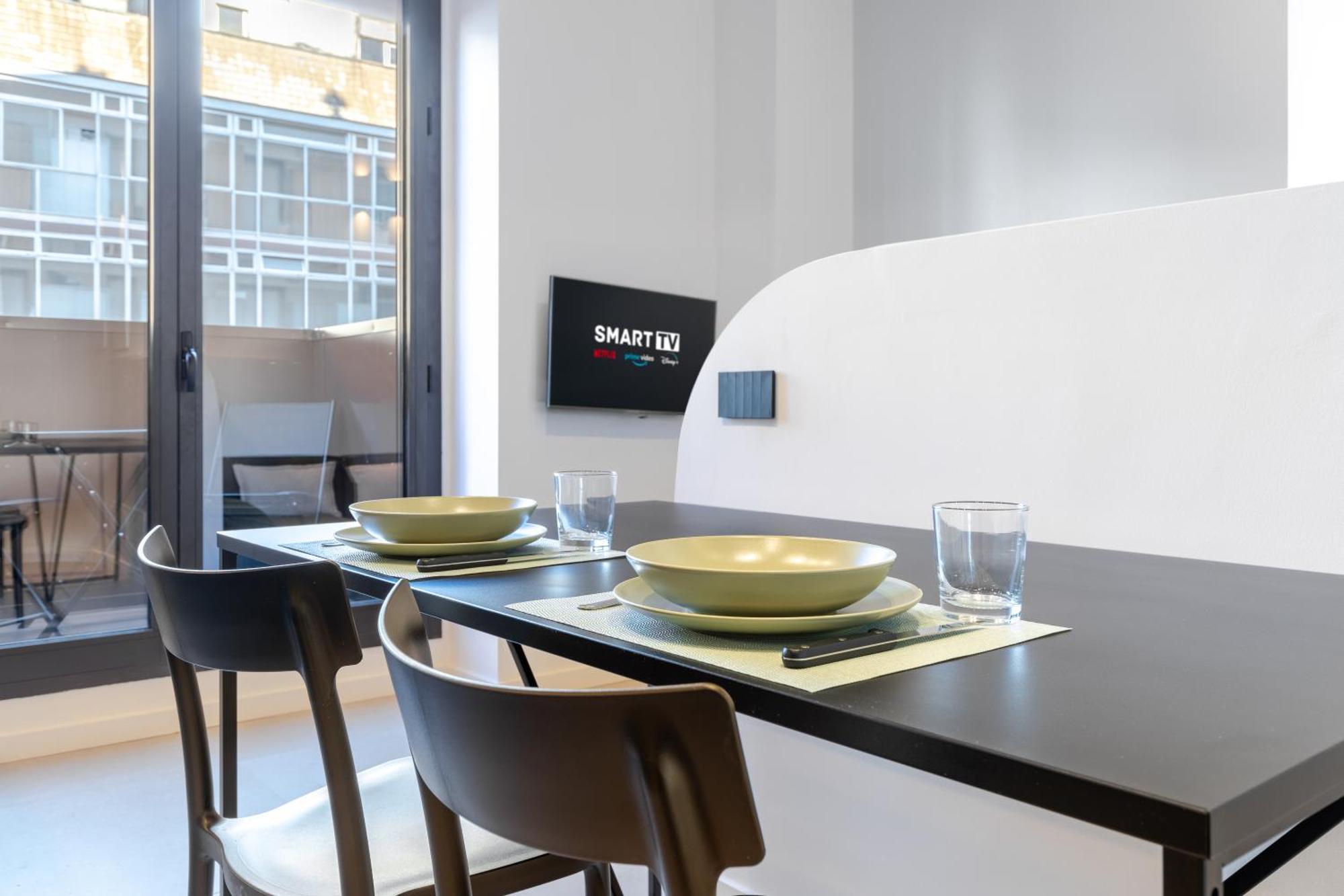 Hostdomus - San Quintino Turin